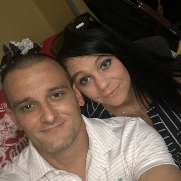 Meet your Posher, Whitney - Picture 1 of 1